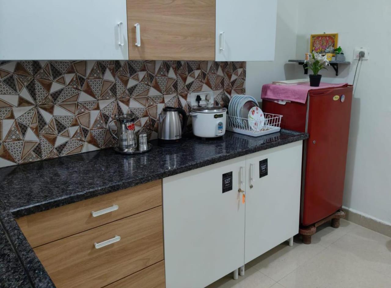 샴샤바드 Leo'S Den 9 Guests Ac 3Bhk 9 Mins To Rgia 빌라 외부 사진