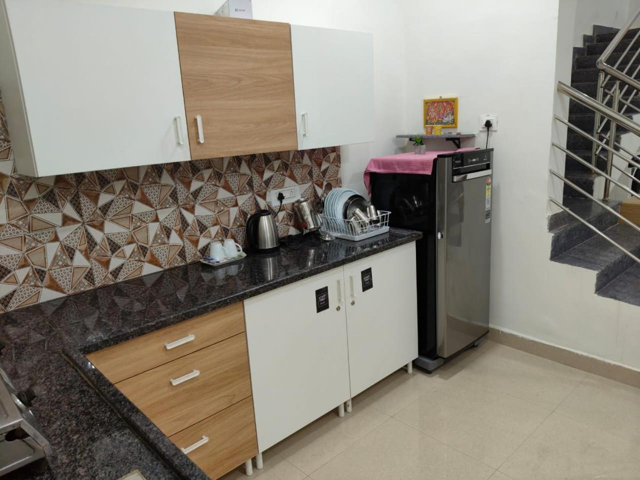 샴샤바드 Leo'S Den 9 Guests Ac 3Bhk 9 Mins To Rgia 빌라 외부 사진